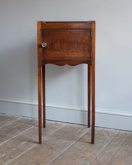 GEORGIAN MAHOGANY POT CUPBOARD - ADDITIONAL PHOTO 1