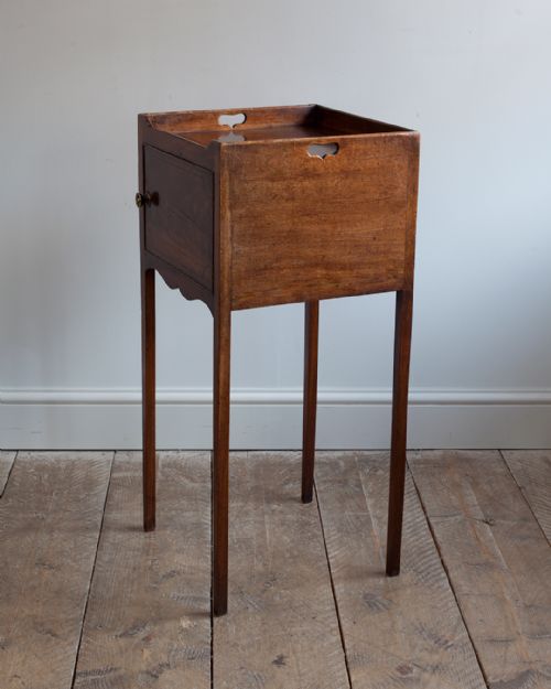 GEORGIAN MAHOGANY POT CUPBOARD - ADDITIONAL PHOTO 9
