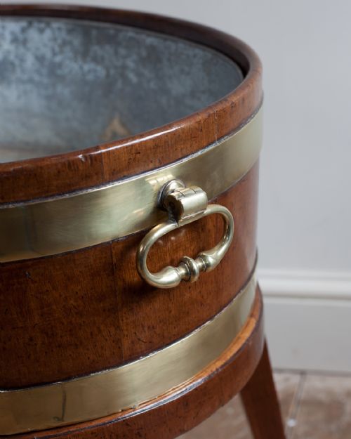 GEORGE III MAHOGANY AND BRASS BOUND OVAL WINE COOLER - ADDITIONAL PHOTO 5