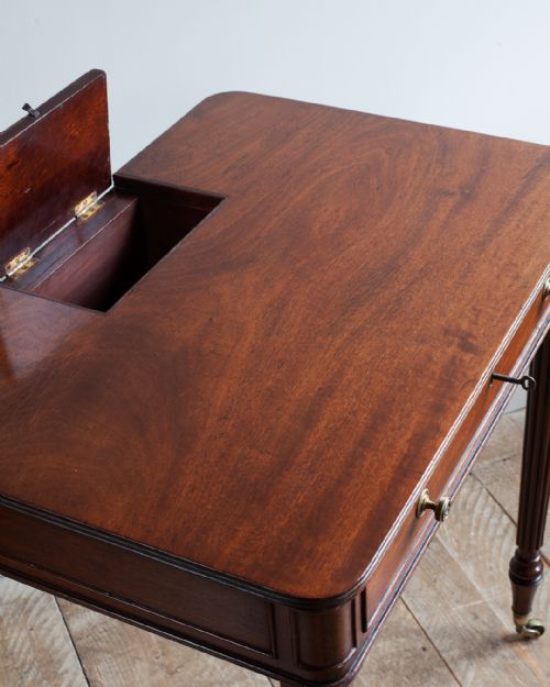 REGENCY MAHOGANY CHAMBER WRITING TABLE - ADDITIONAL PHOTO 4