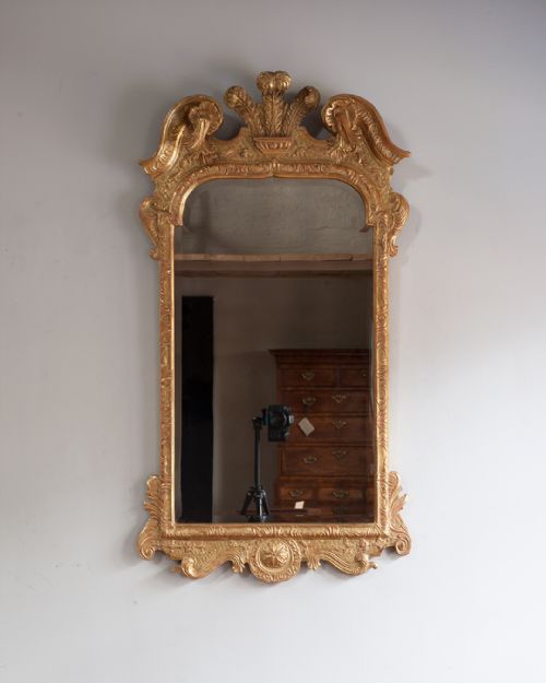 GEORGE II GILT WALL MIRROR - ADDITIONAL PHOTO 1
