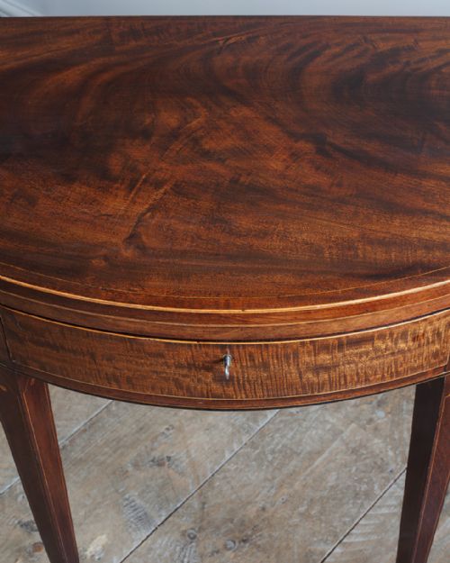 GEORGE III MAHOGANY DEMILUNE TEA TABLE - ADDITIONAL PHOTO 4