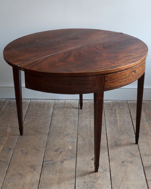 GEORGE III MAHOGANY DEMILUNE TEA TABLE - ADDITIONAL PHOTO 6