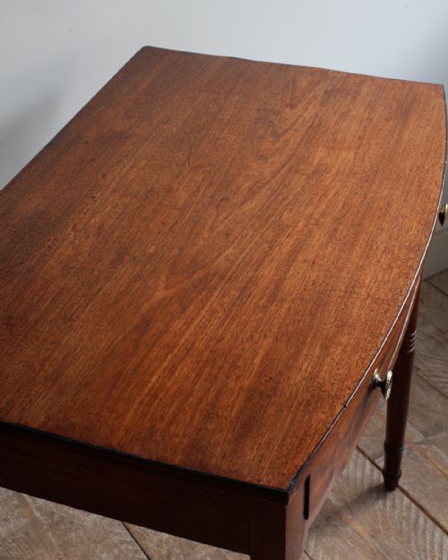 REGENCY MAHOGANY BOWFRONT SIDE TABLE - ADDITIONAL PHOTO 3