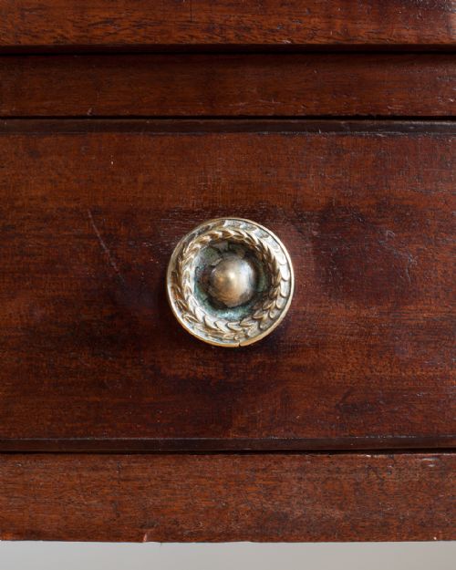 REGENCY MAHOGANY BOWFRONT SIDE TABLE - ADDITIONAL PHOTO 5