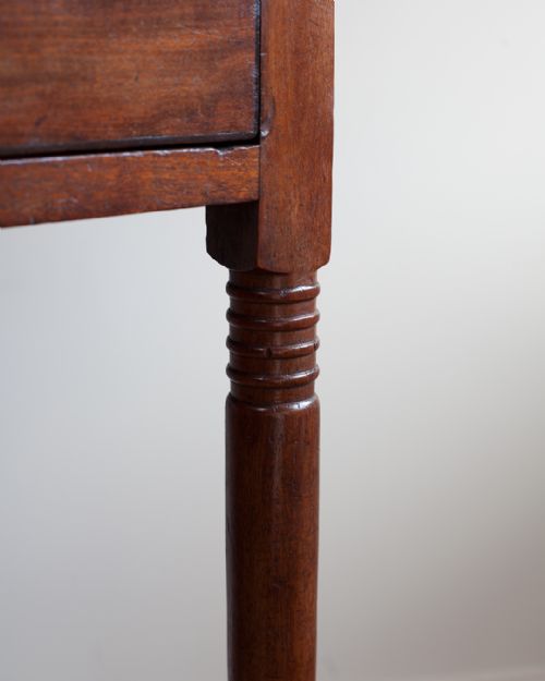 REGENCY MAHOGANY BOWFRONT SIDE TABLE - ADDITIONAL PHOTO 7