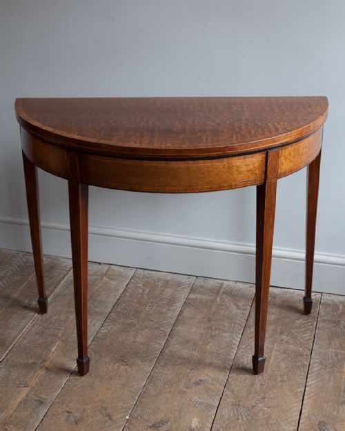 ANTIQUE DEMI LUNE CARD TABLE - ADDITIONAL PHOTO 4