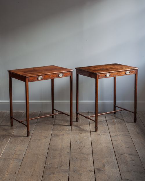 elegant matched pair of georgian mahogany side tables - CATEGORY: ANTIQUE TABLES - DATED 19TH CENTURY