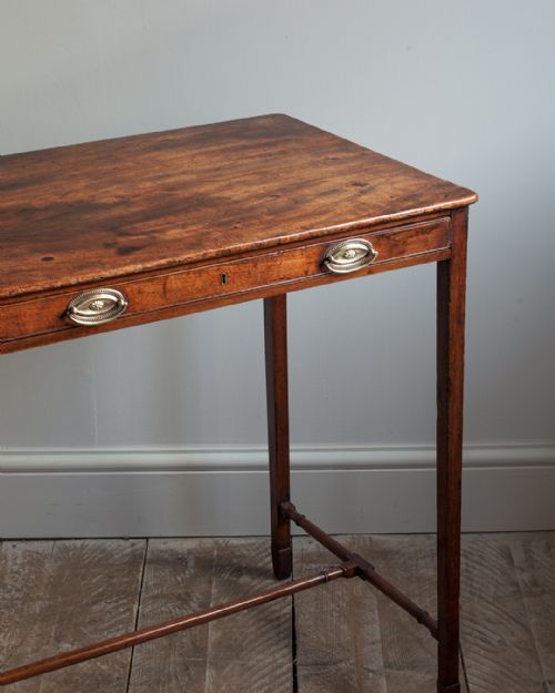 ELEGANT MATCHED PAIR OF GEORGIAN MAHOGANY SIDE TABLES - ADDITIONAL PHOTO 2
