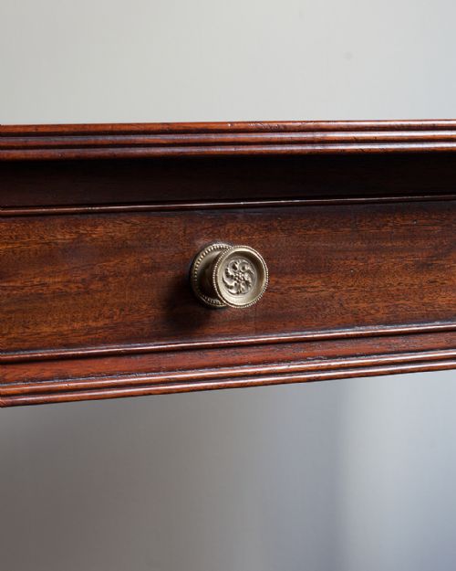GEORGIAN MAHOGANY BOWFRONT SIDE TABLES - ADDITIONAL PHOTO 5