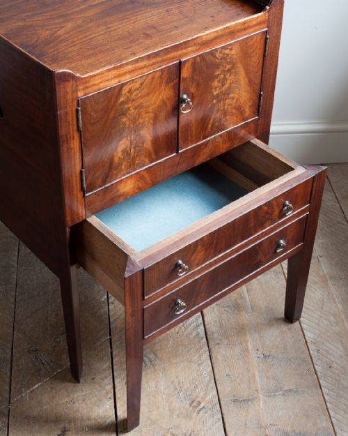 GEORGE III TRAY TOP COMMODE - ADDITIONAL PHOTO 4
