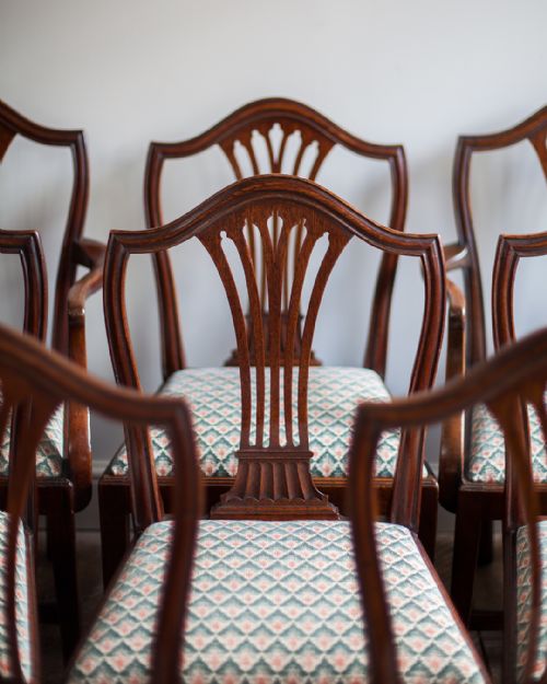 SET OF EIGHT GEORGIAN MAHOGANY DINING CHAIRS - ADDITIONAL PHOTO 2