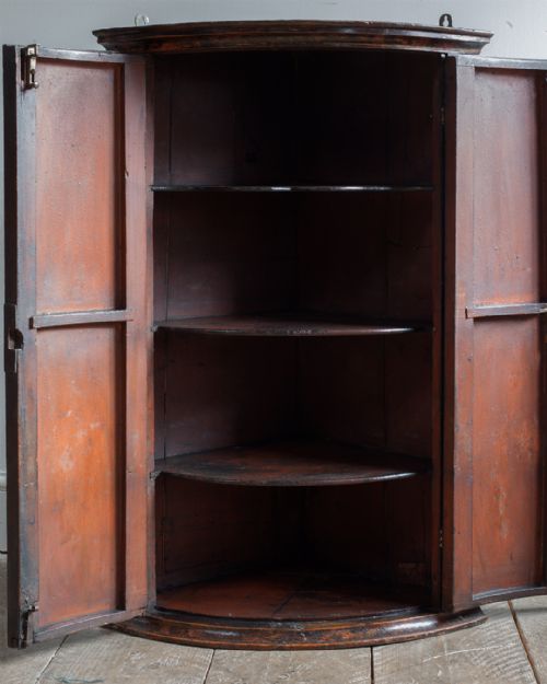 18TH CENTURY LACQUERED CHINOISERIE CORNER CUPBOARD - ADDITIONAL PHOTO 10