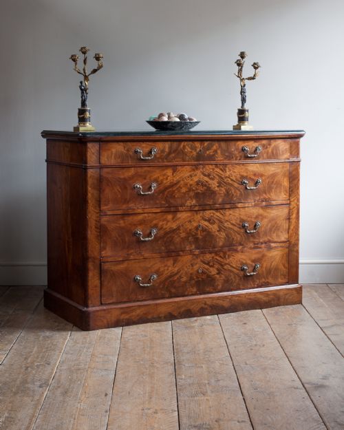 french 19th century mahogany commode - CATEGORY: ANTIQUE CHEST OF DRAWERS - DATED 19TH CENTURY