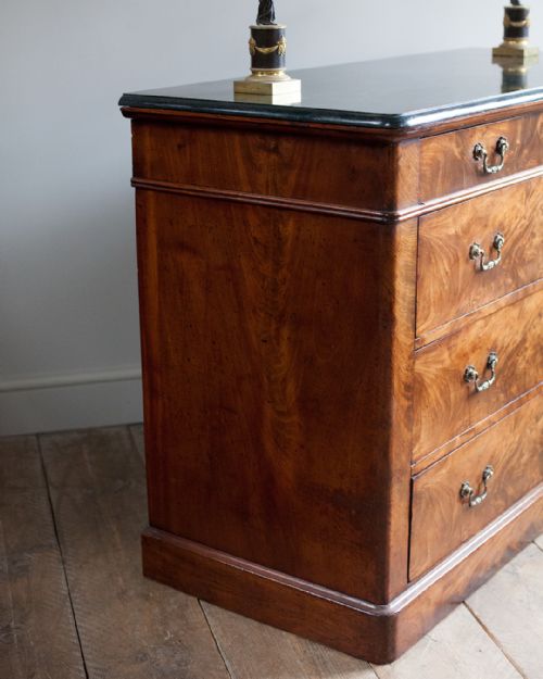 FRENCH 19TH CENTURY MAHOGANY COMMODE - ADDITIONAL PHOTO 5