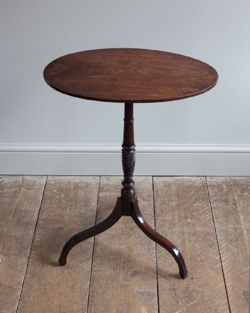 REGENCY MAHOGANY OVAL TRIPOD TABLE - ADDITIONAL PHOTO 1