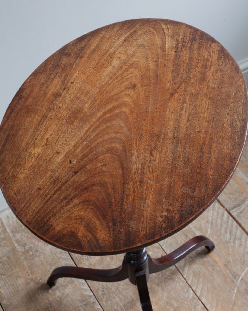 REGENCY MAHOGANY OVAL TRIPOD TABLE - ADDITIONAL PHOTO 2