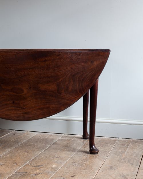GEORGIAN MAHOGANY PAD FOOT DROP LEAF DINING TABLE - ADDITIONAL PHOTO 3