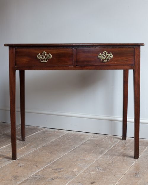 GOOD QUALITY GEORGIAN MAHOGANY SIDE TABLE - ADDITIONAL PHOTO 1