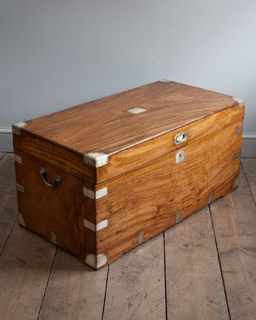 19TH CENTURY BRASS BOUND CAMPHOR WOOD CHEST - ADDITIONAL PHOTO 2