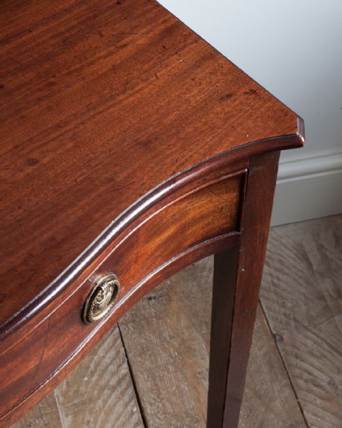 GEORGE III MAHOGANY SERPENTINE SIDE TABLE - ADDITIONAL PHOTO 6