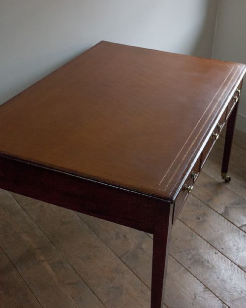 GEORGE II MAHOGANY LIBRARY TABLE - ADDITIONAL PHOTO 5