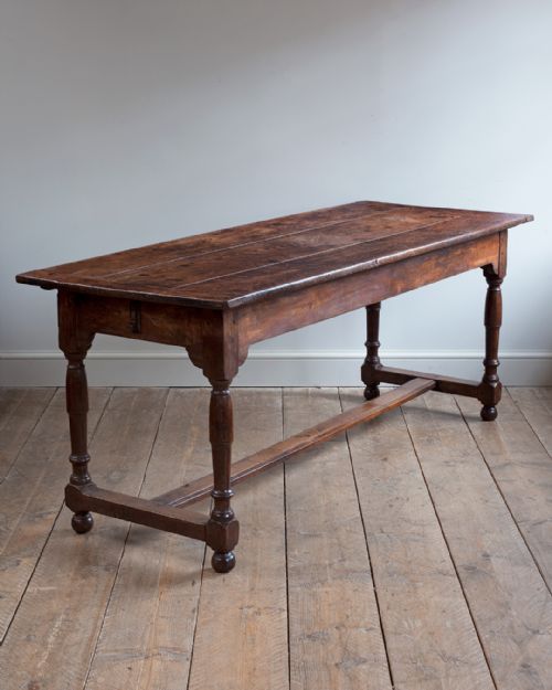 early 18th century oak refectory table - CATEGORY: ANTIQUE TABLES - DATED 18TH CENTURY