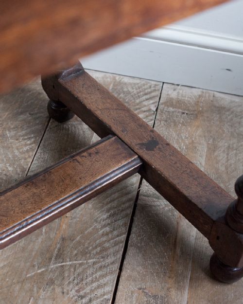 EARLY 18TH CENTURY OAK REFECTORY TABLE - ADDITIONAL PHOTO 9