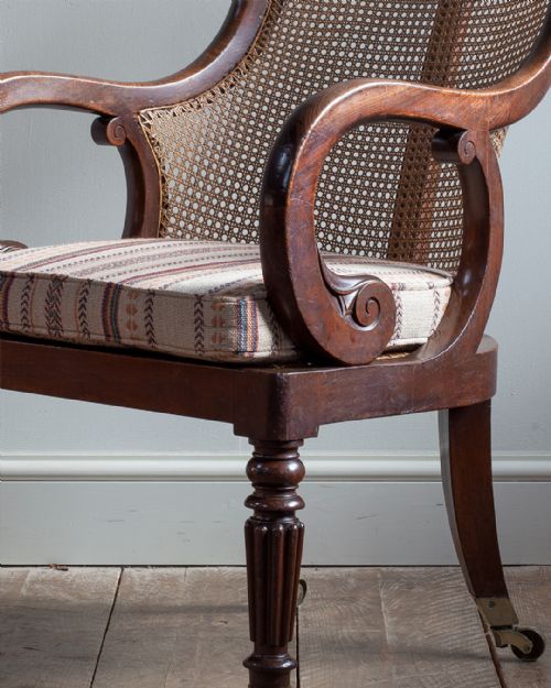REGENCY MAHOGANY BERGRE CHAIR - ADDITIONAL PHOTO 5