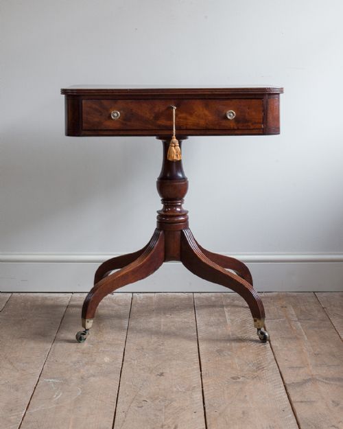 LATE REGENCY MAHOGANY PEDESTAL TABLE - ADDITIONAL PHOTO 3