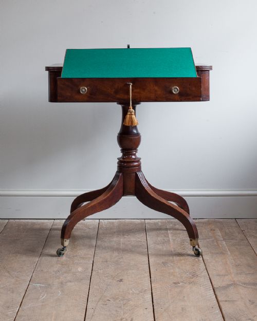 LATE REGENCY MAHOGANY PEDESTAL TABLE - ADDITIONAL PHOTO 4