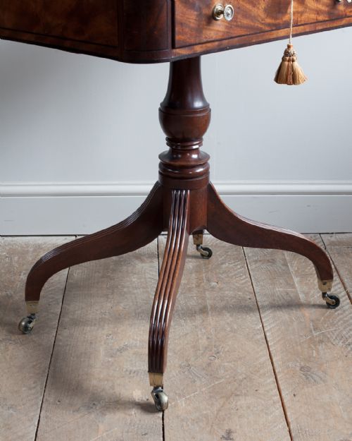 LATE REGENCY MAHOGANY PEDESTAL TABLE - ADDITIONAL PHOTO 8