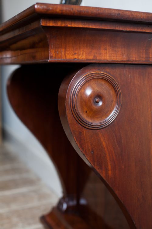 SMALL 19TH CENTURY FIGURED MAHOGANY CONSOLE TABLE - ADDITIONAL PHOTO 3