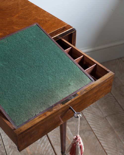 SHERATON PERIOD MAHOGANY WORK WRITING TABLE - ADDITIONAL PHOTO 9