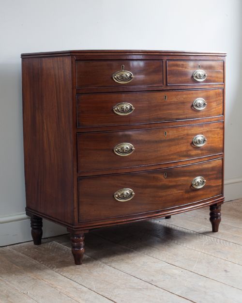 GEORGE IV MAHOGANY BOWFRONT CHEST OF DRAWERS - ADDITIONAL PHOTO 3