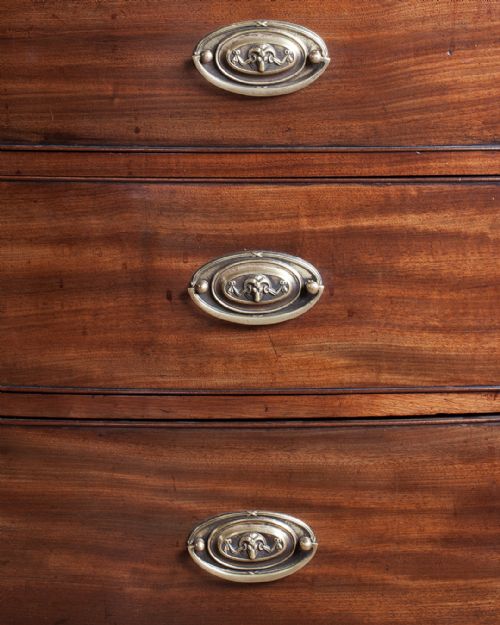 GEORGE IV MAHOGANY BOWFRONT CHEST OF DRAWERS - ADDITIONAL PHOTO 5