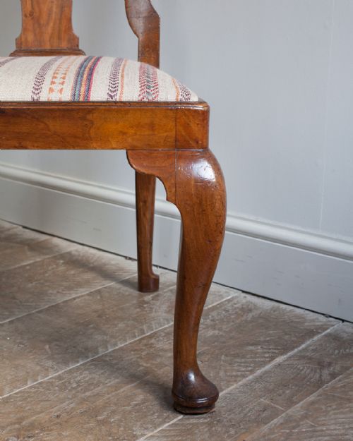 QUEEN ANNE STYLE WALNUT SIDE CHAIR - ADDITIONAL PHOTO 4