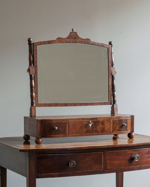 regency mahogany toilet mirror - CATEGORY: ANTIQUE MIRRORS - DATED 19TH CENTURY