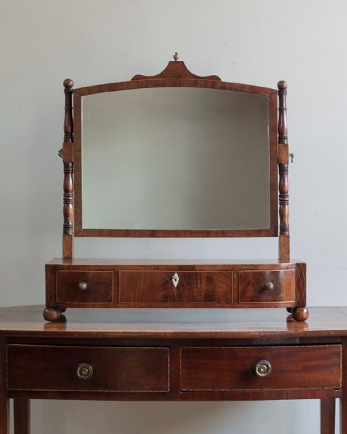REGENCY MAHOGANY TOILET MIRROR - ADDITIONAL PHOTO 1