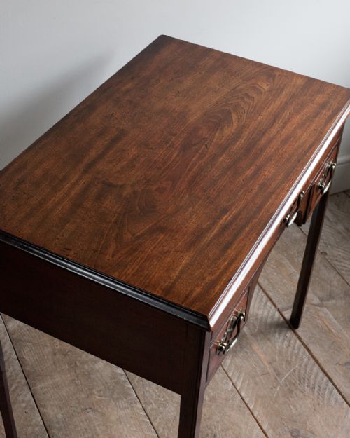 GEORGE III MAHOGANY LOWBOY - ADDITIONAL PHOTO 5