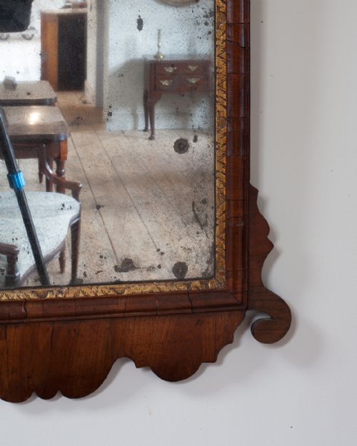 18TH CENTURY WALNUT PIER MIRROR - ADDITIONAL PHOTO 2