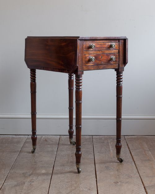 regency mahogany work table - CATEGORY: ANTIQUE TABLES - DATED 19TH CENTURY