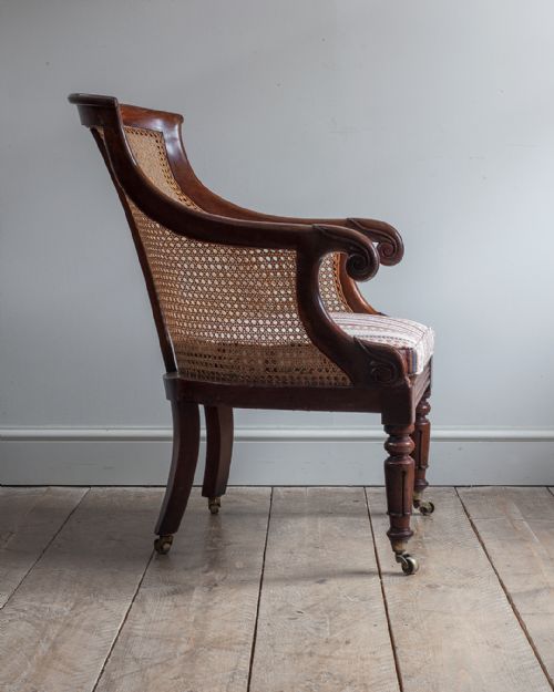 ELEGANT REGENCY MAHOGANY BERGRE CHAIR - ADDITIONAL PHOTO 1