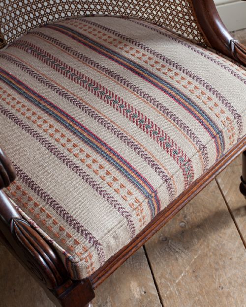 ELEGANT REGENCY MAHOGANY BERGRE CHAIR - ADDITIONAL PHOTO 5