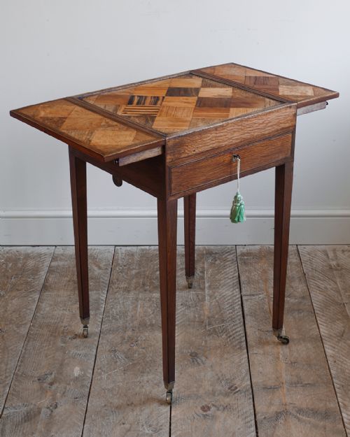 WONDERFUL GEORGE III PARTRIDGE WOOD GAMES TABLE - ADDITIONAL PHOTO 1