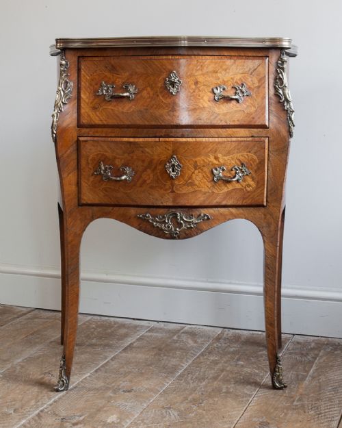 SMALL FRENCH 19TH CENTURY KINGWOOD SERPENTINE COMMODE - ADDITIONAL PHOTO 1