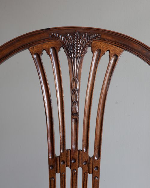 SUPERB SET OF EIGHT 18TH CENTURY MAHOGANY DINING CHAIRS - ADDITIONAL PHOTO 6