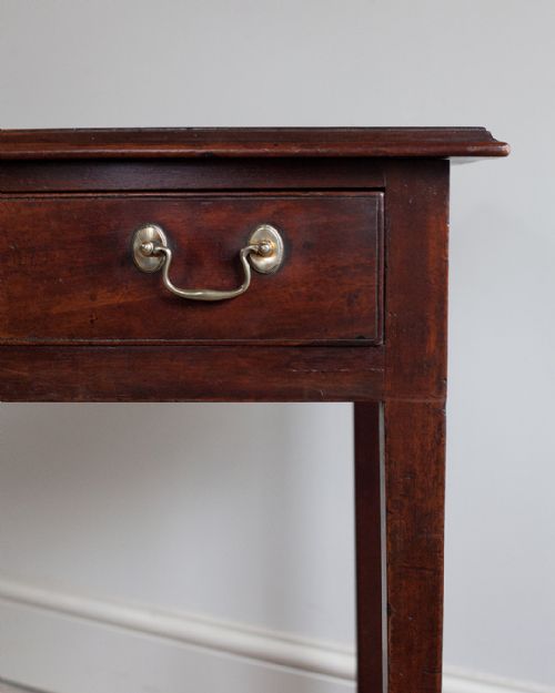GEORGE III MAHOGANY SIDE TABLE - ADDITIONAL PHOTO 4