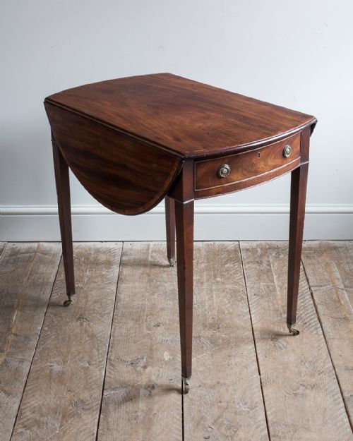 GOOD QUALITY GEORGIAN PEMBROKE TABLE - ADDITIONAL PHOTO 4