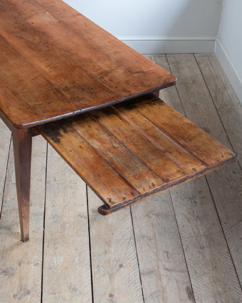18TH CENTURY CHERRY WOOD FARMHOUSE TABLE - ADDITIONAL PHOTO 4